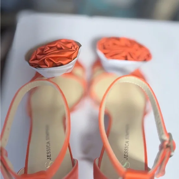 New in Box Jessica Simpson Vibrant Tangerine Heels Sandals Size 6.5 - Picture 5 of 7